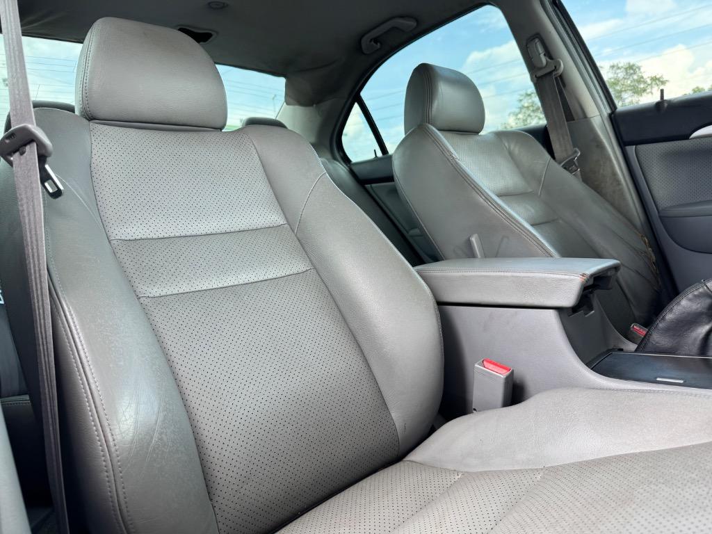 2004 Acura TSX photo