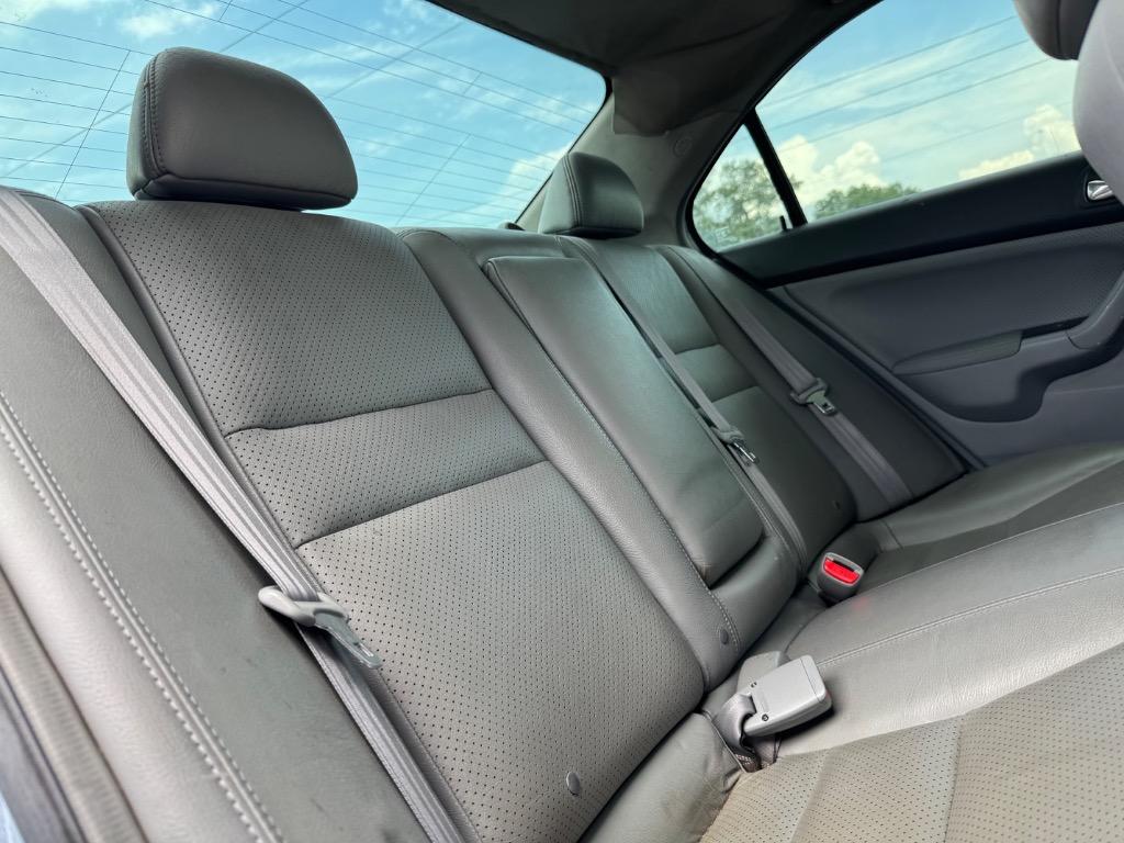 2004 Acura TSX photo