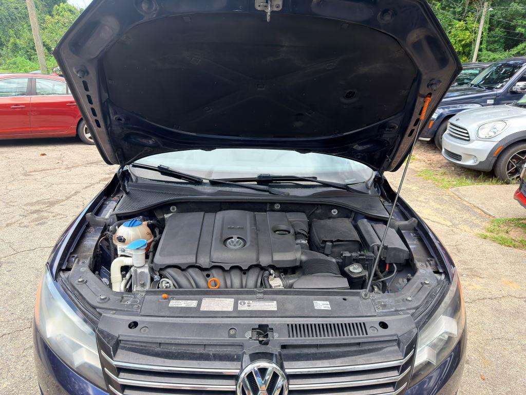 2013 Volkswagen Passat - $4,995