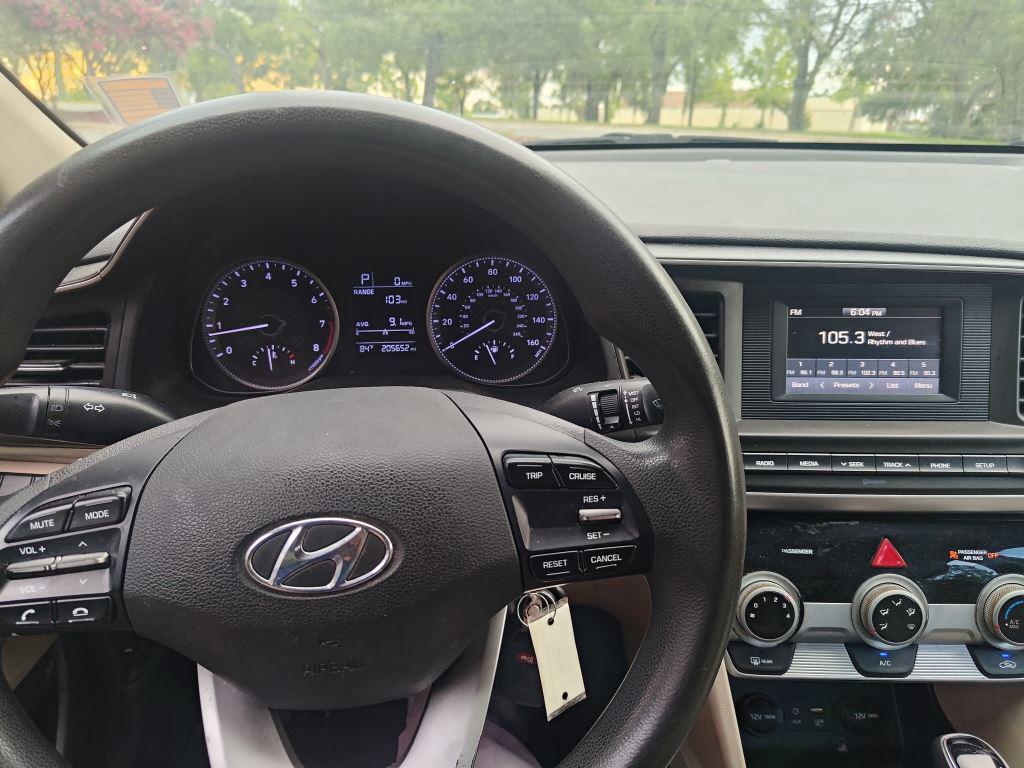 2019 Hyundai Elantra - $5,500