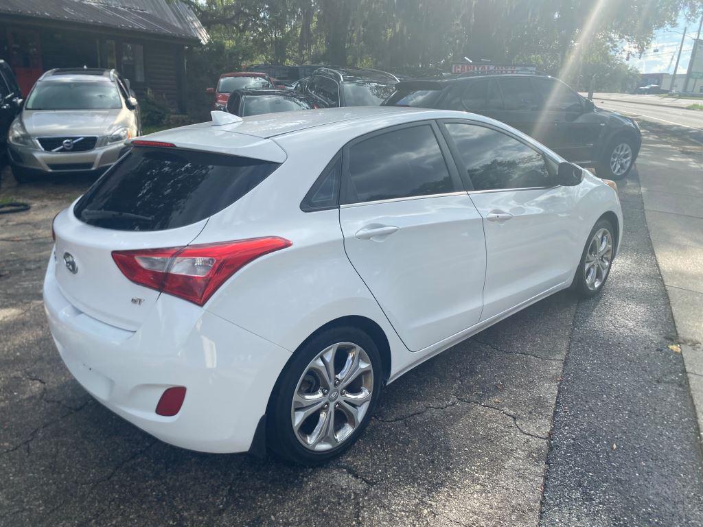 2013 Hyundai Elantra - $4,300