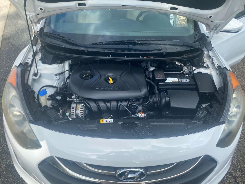 2013 Hyundai Elantra - $4,300