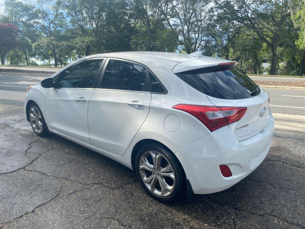 2013 Hyundai Elantra - $4,300