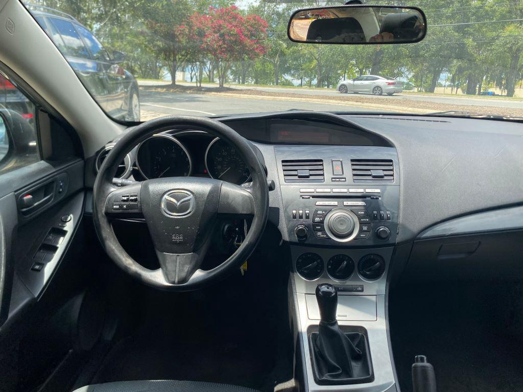 2011 MAZDA MAZDA3 - $4,500