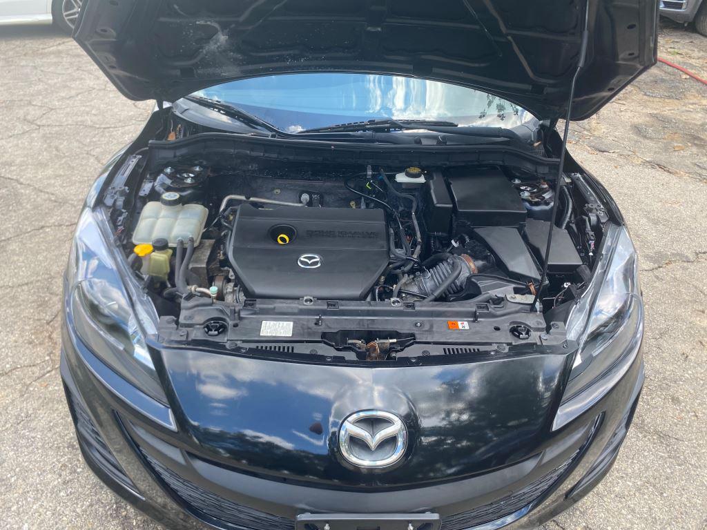 2011 MAZDA MAZDA3 - $4,500