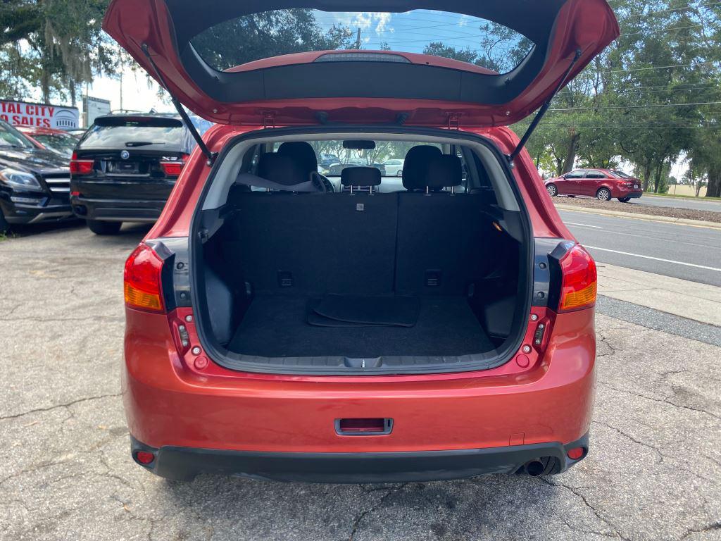 2017 Mitsubishi Outlander - $7,995