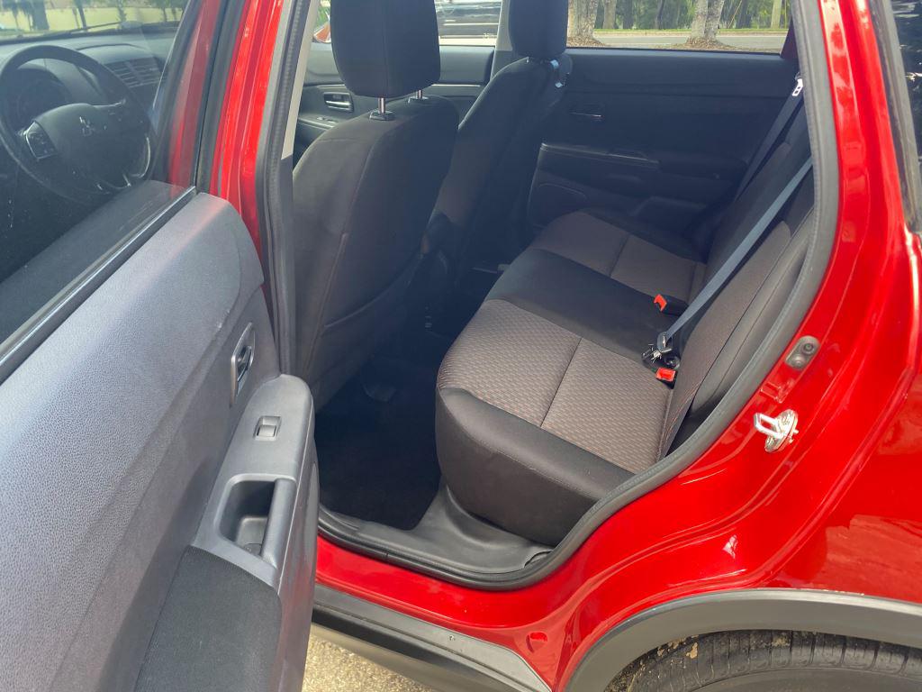 2017 Mitsubishi Outlander - $7,995