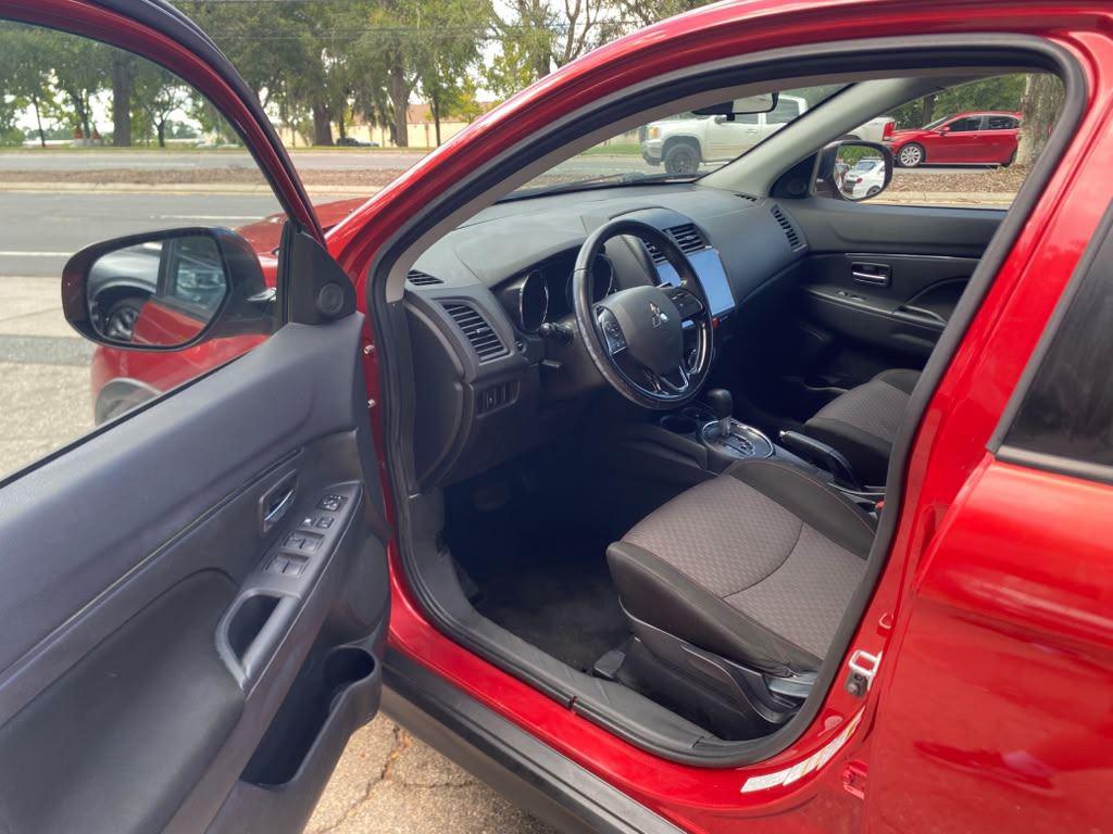 2017 Mitsubishi Outlander - $7,995