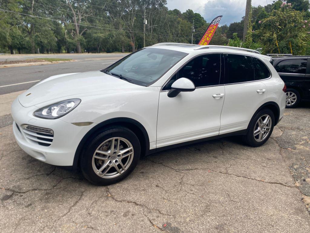 2013 Porsche Cayenne - $10,995