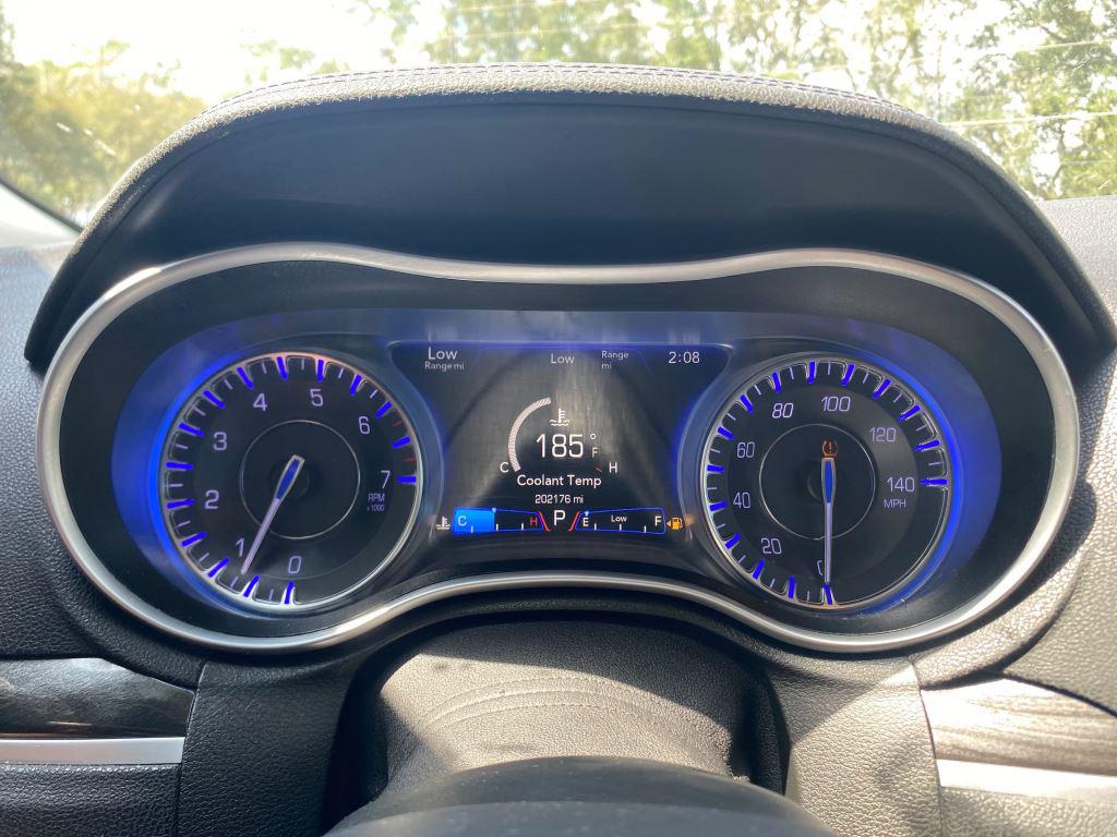 2016 Chrysler 300 - $5,995