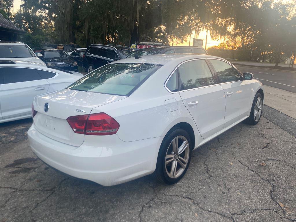 2015 Volkswagen Passat - $5,995