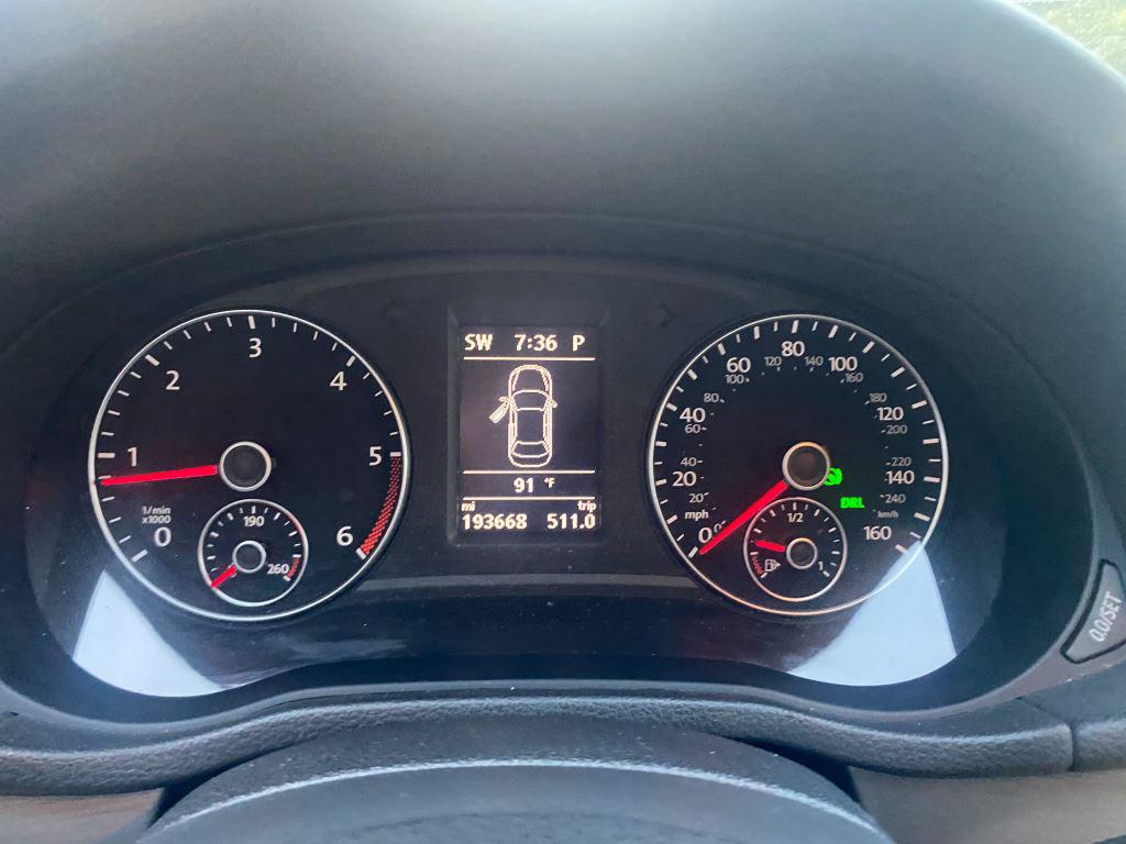 2015 Volkswagen Passat - $5,995