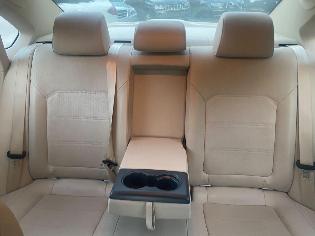 2015 Volkswagen Passat - $5,995