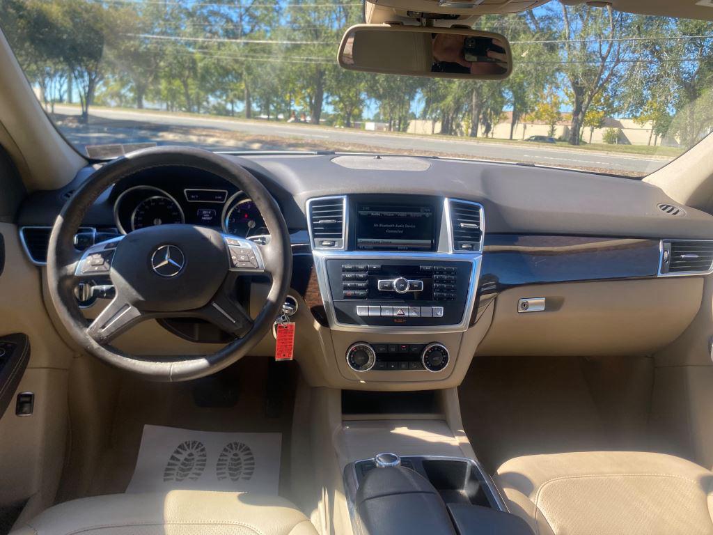 2014 Mercedes-Benz Ml-class - $9,995