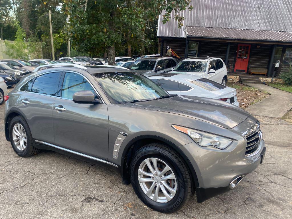 2013 INFINITI FX - $7,995