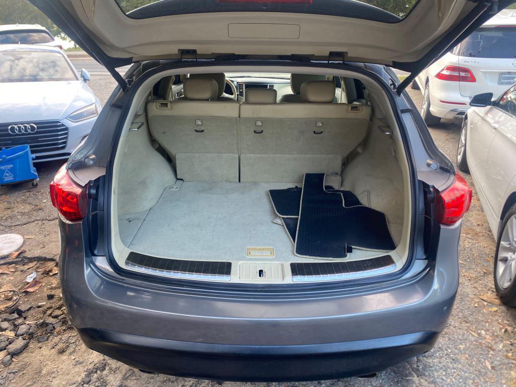 2013 INFINITI FX - $7,995