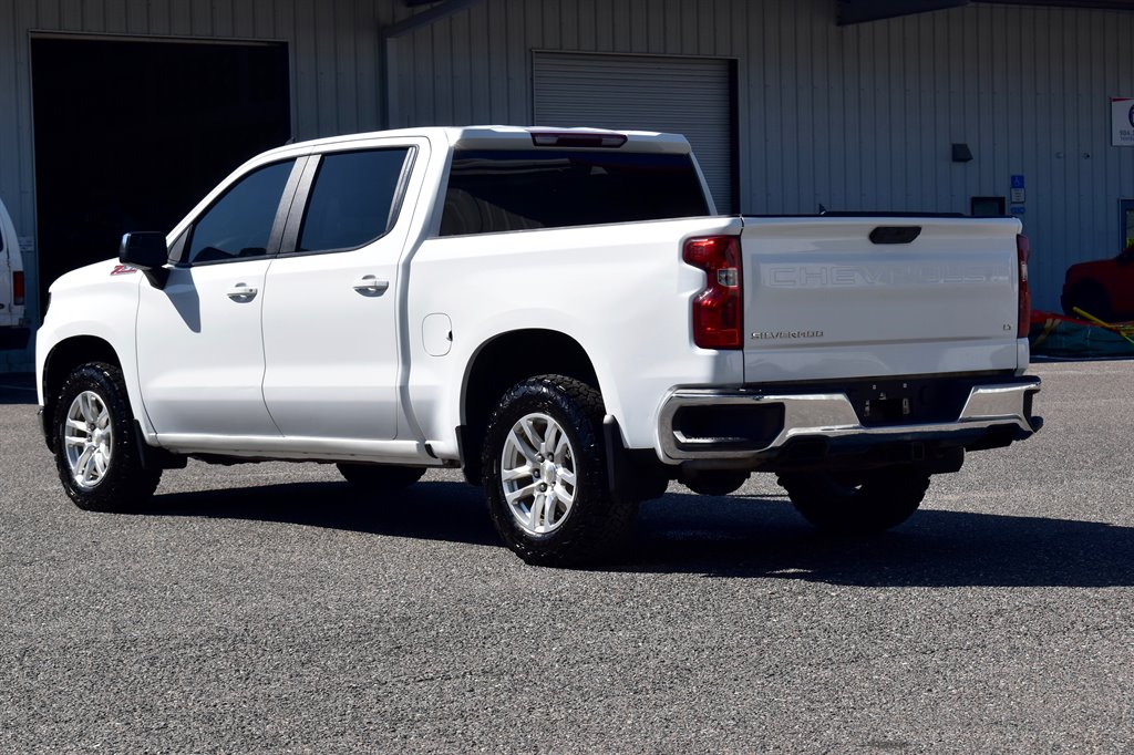2021 Chevrolet Silverado 1500 LT photo