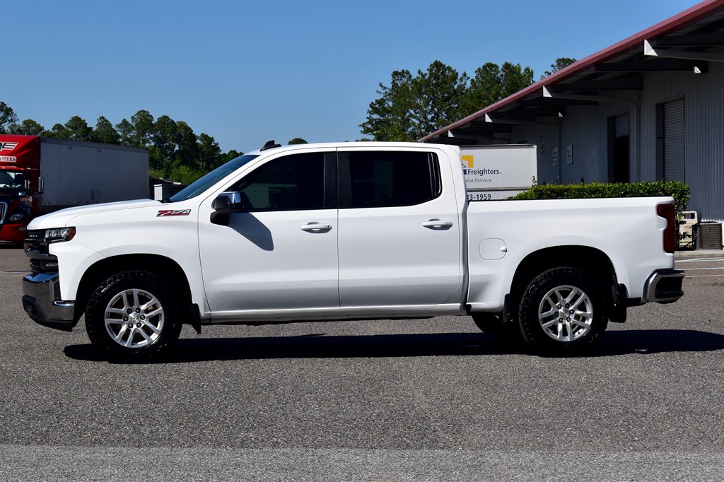 2021 Chevrolet Silverado 1500 LT photo