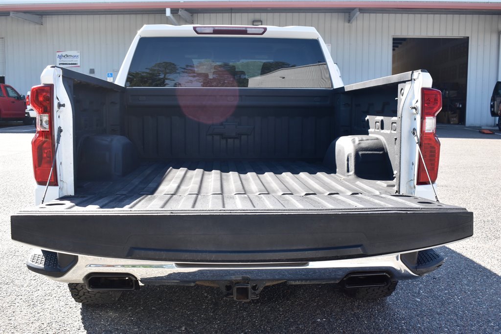 2021 Chevrolet Silverado 1500 LT photo