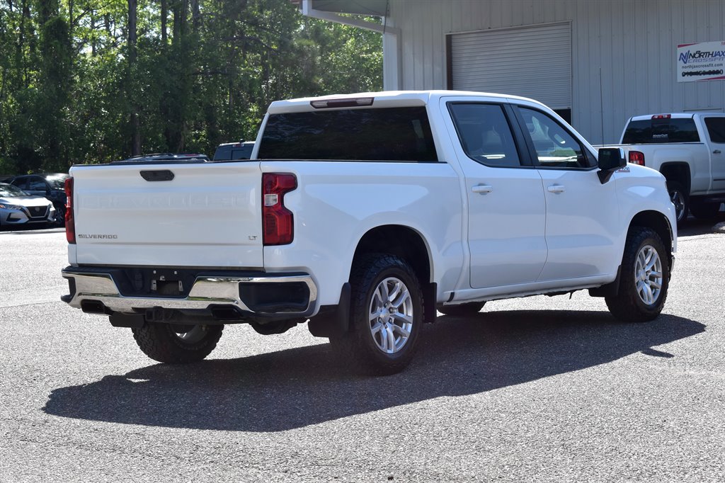 2021 Chevrolet Silverado 1500 LT photo