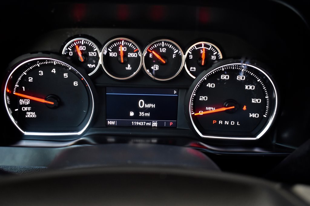 2021 Chevrolet Silverado 1500 LT photo