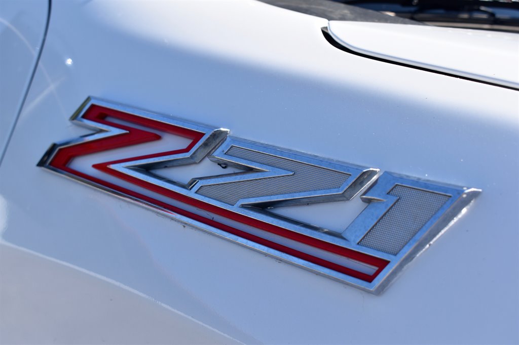 2021 Chevrolet Silverado 1500 LT photo