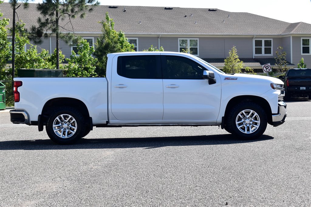 2021 Chevrolet Silverado 1500 LT photo