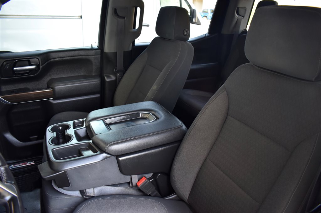 2021 Chevrolet Silverado 1500 LT photo