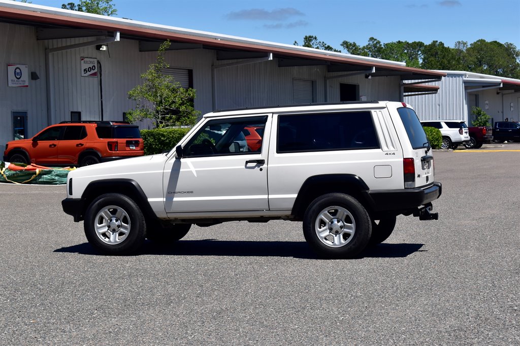 1998 Jeep Cherokee SE photo