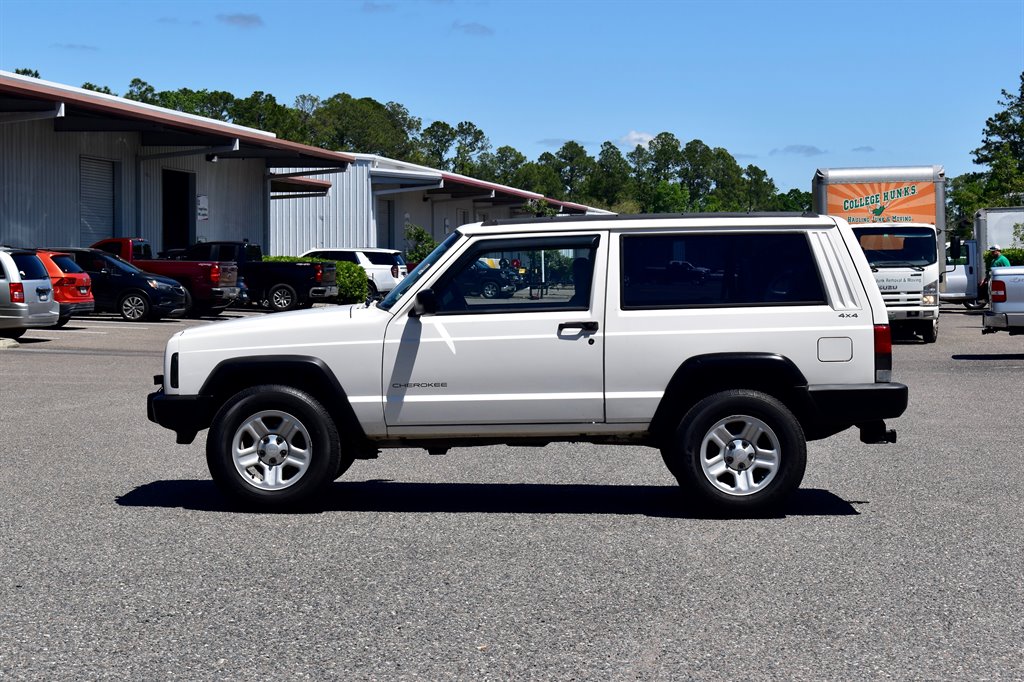 1998 Jeep Cherokee SE photo