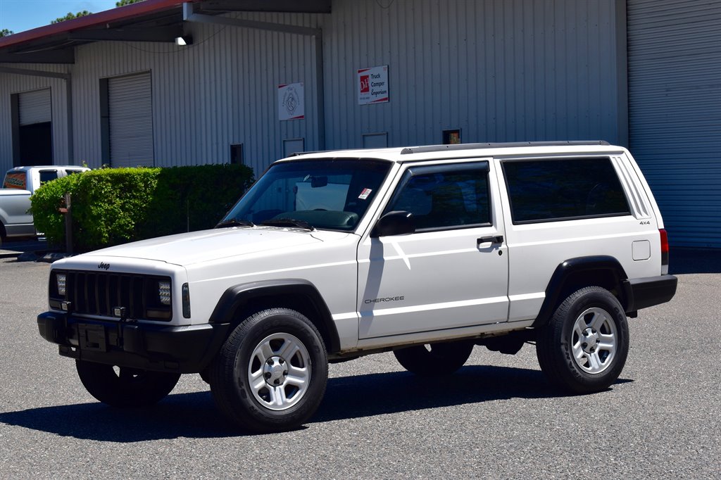 1998 Jeep Cherokee SE photo