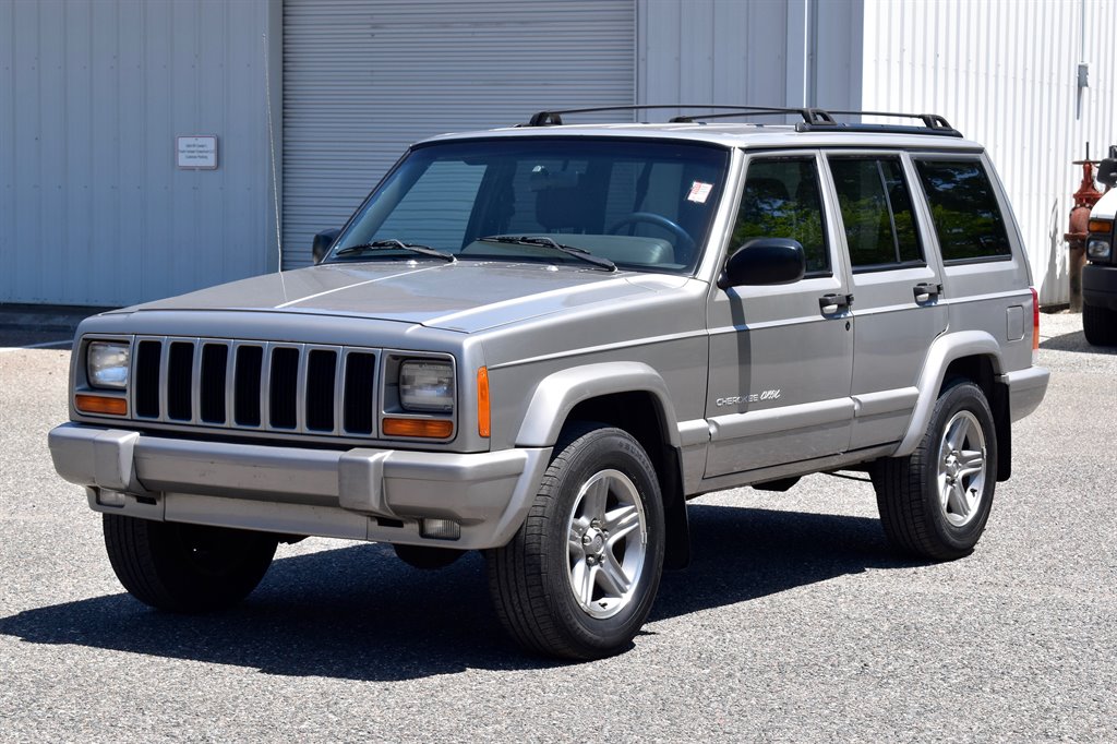 2000 Jeep Cherokee Classic photo