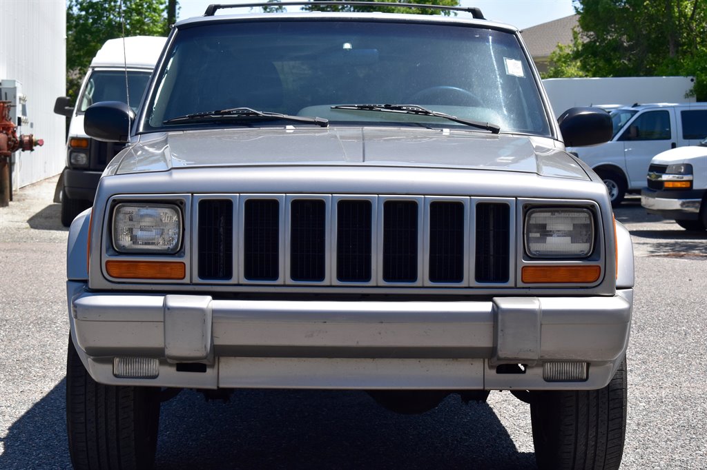 2000 Jeep Cherokee Classic photo