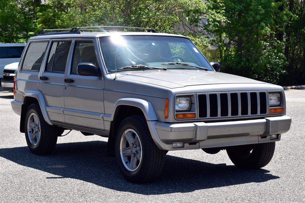 2000 Jeep Cherokee Classic photo