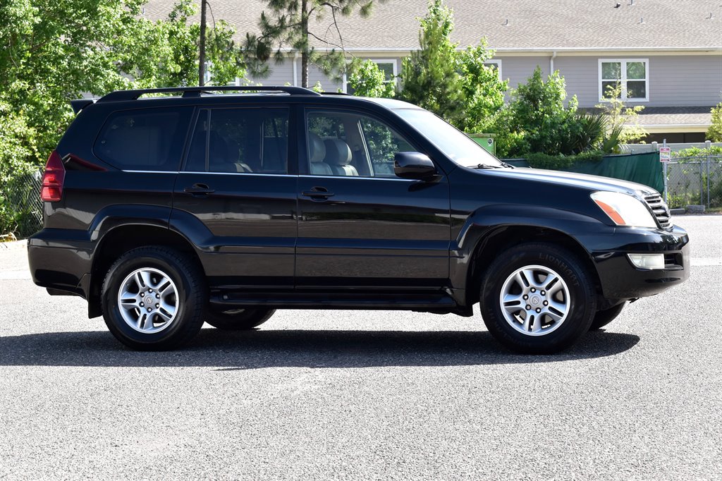 2005 Lexus GX 470 photo