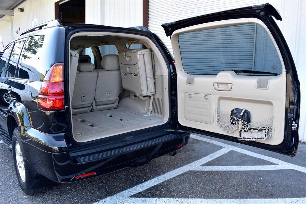 2005 Lexus GX 470 photo