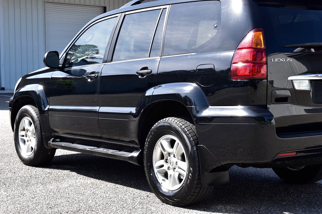 2005 Lexus GX 470 photo