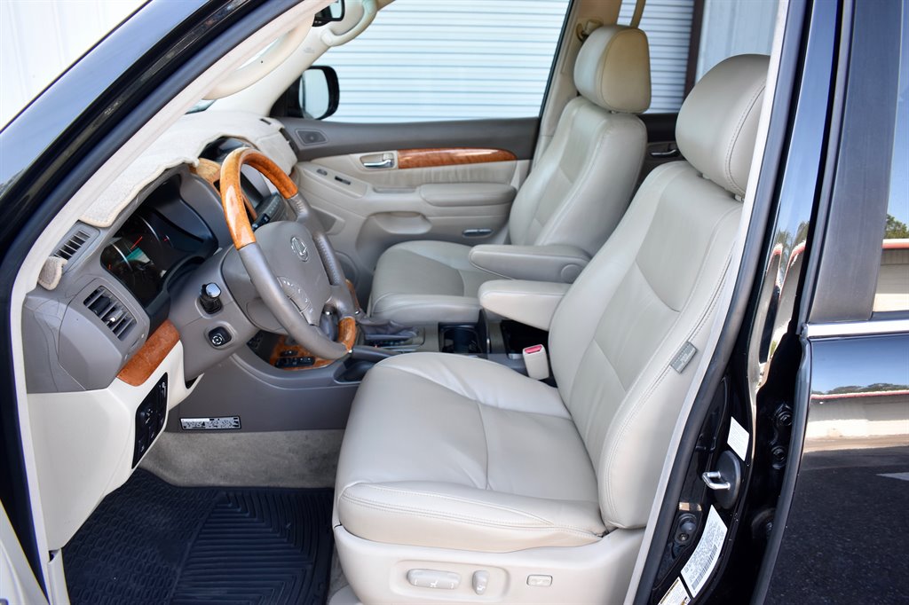 2005 Lexus GX 470 photo