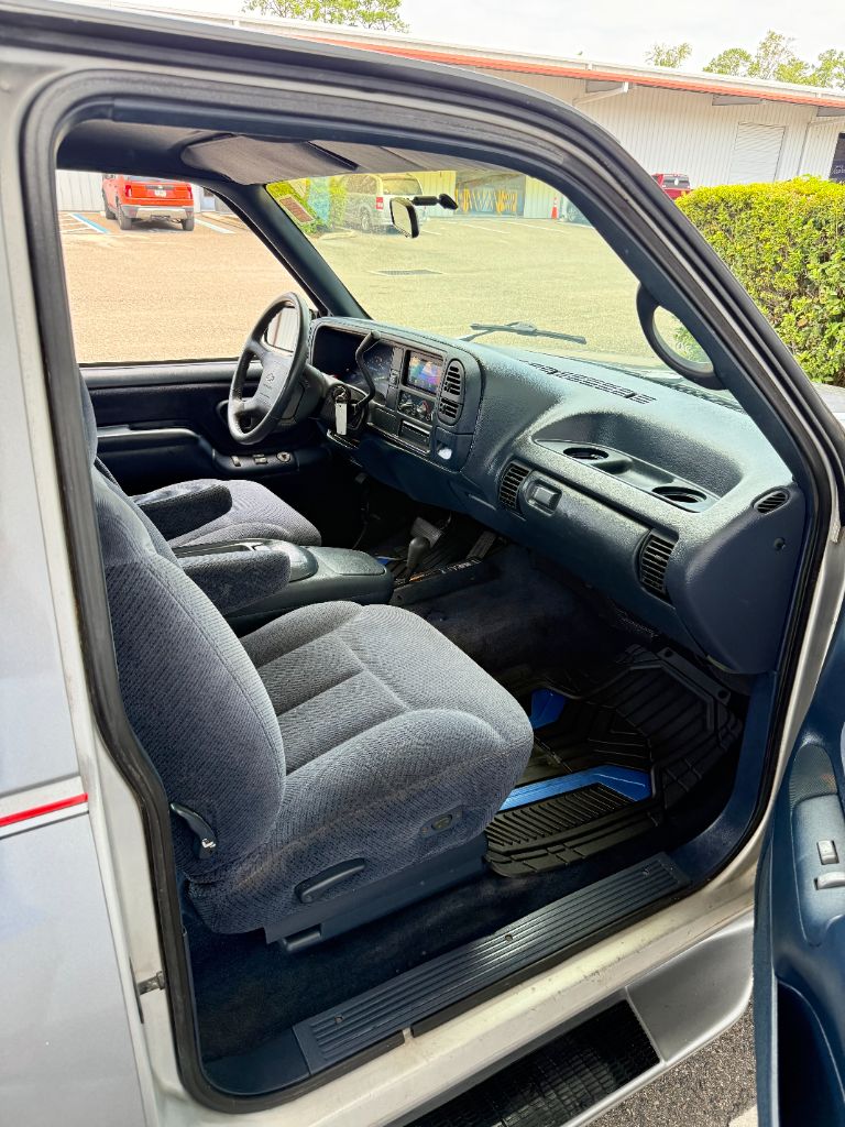 1995 Chevrolet Gmt-400 - $14,800