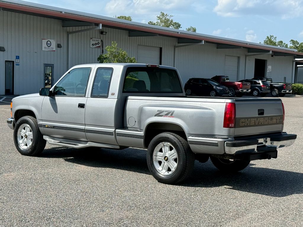 1995 Chevrolet Gmt-400 - $14,800