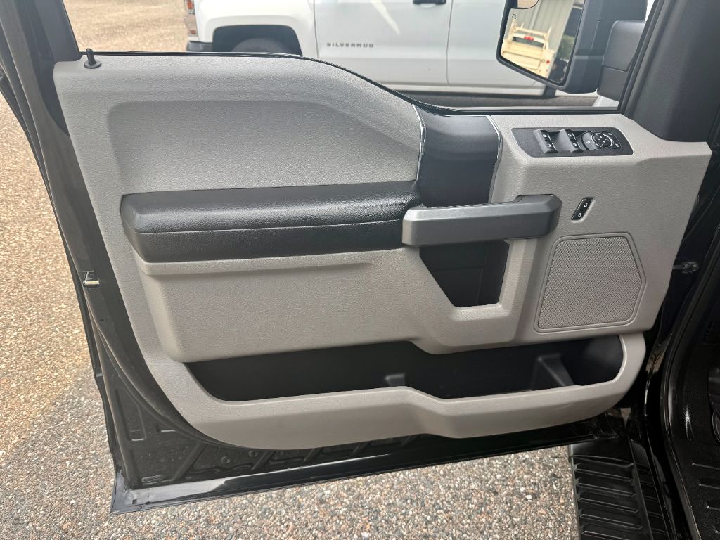 2018 Ford F-150 - $15,800