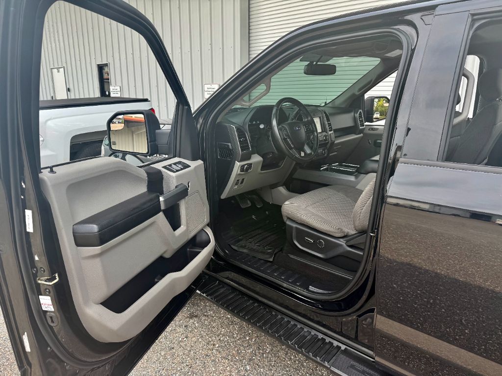 2018 Ford F-150 - $15,800