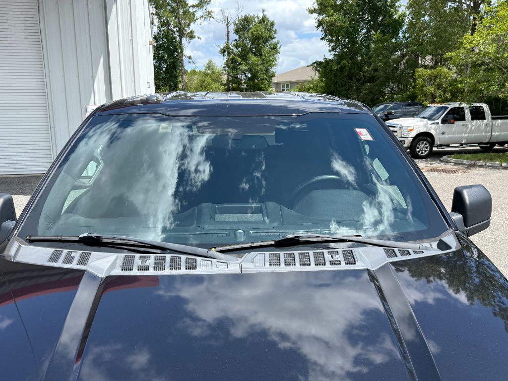 2015 Ford F150 - $11,800