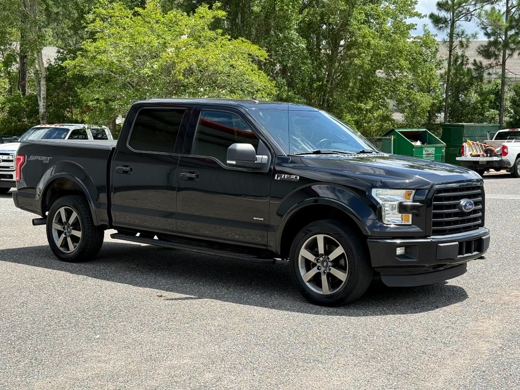 2015 Ford F150 - $11,800