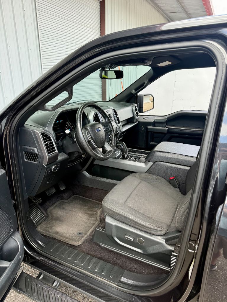 2015 Ford F150 - $11,800