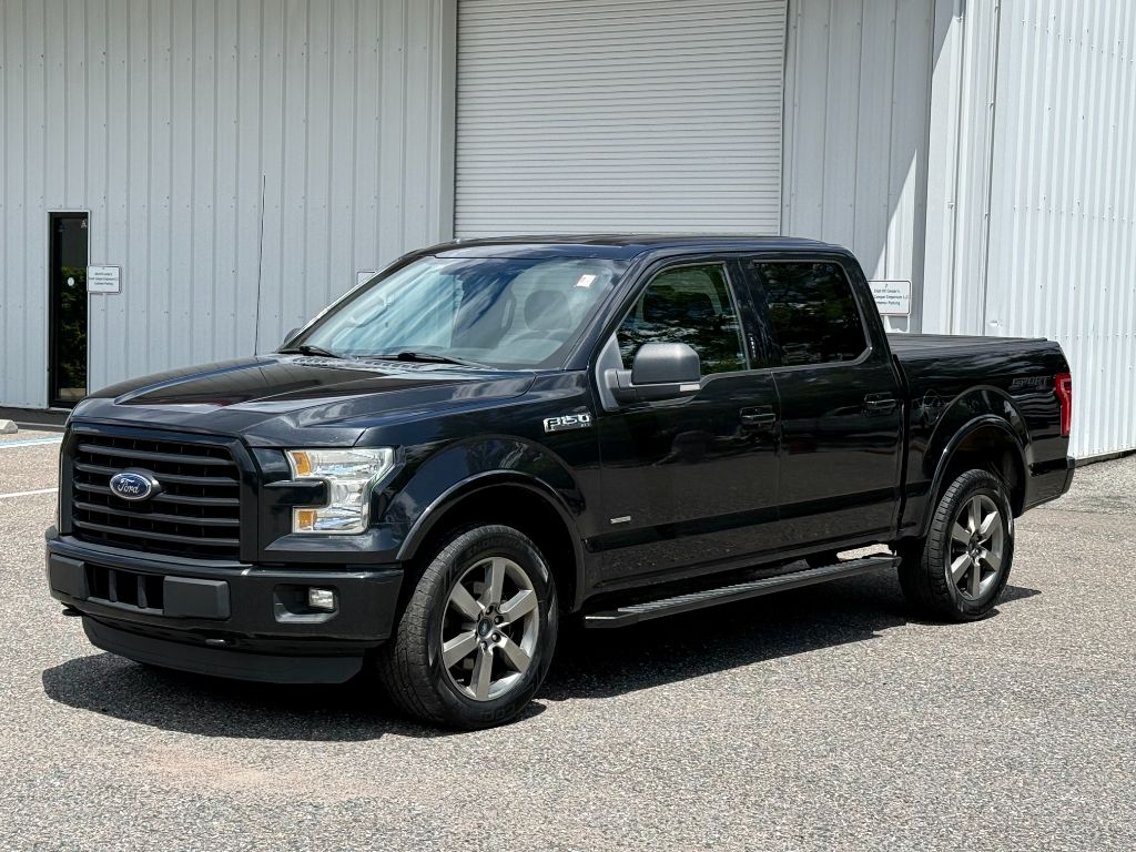 2015 Ford F150 - $11,800