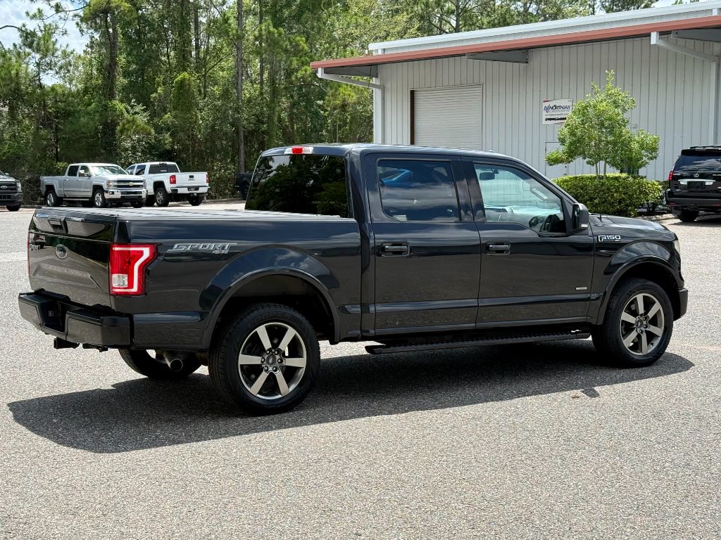 2015 Ford F150 - $11,800