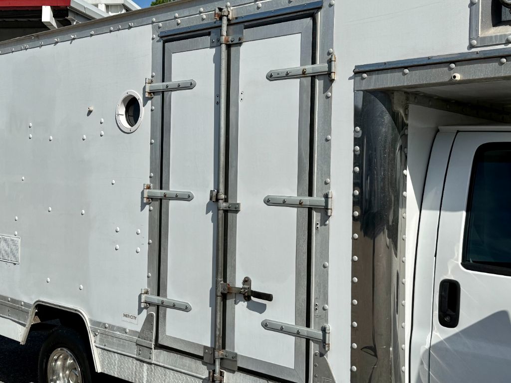 2012 Chevrolet Express - $14,501