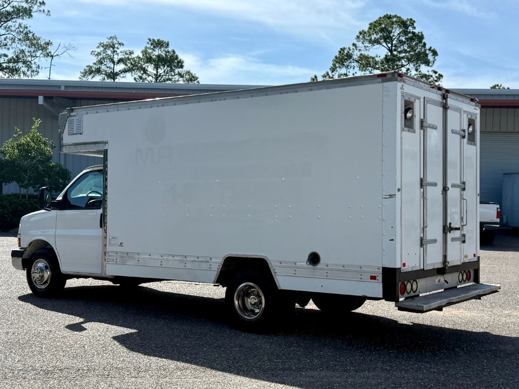 2012 Chevrolet Express - $14,501