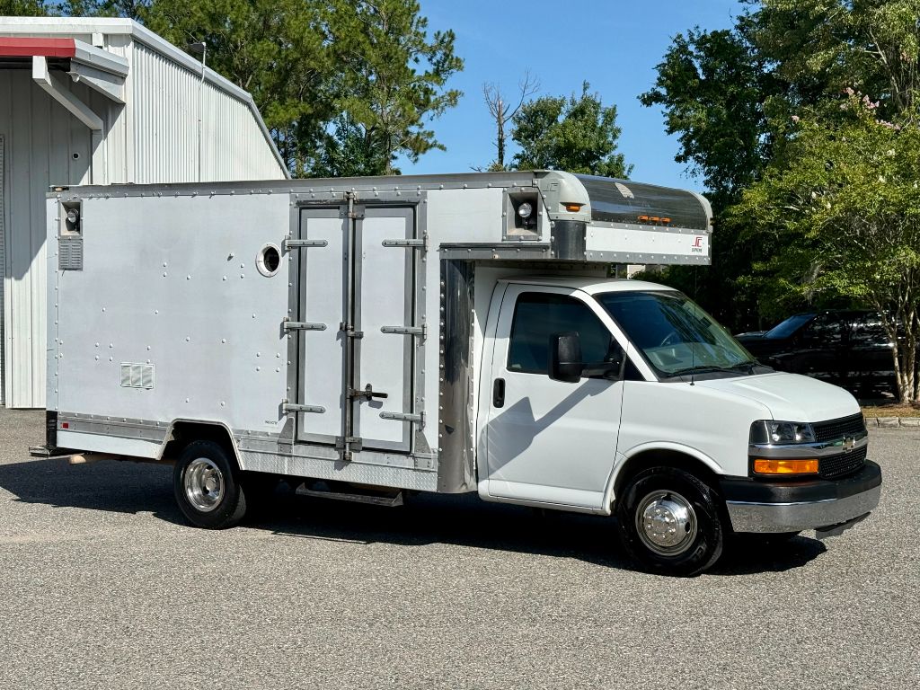 2012 Chevrolet Express - $14,501